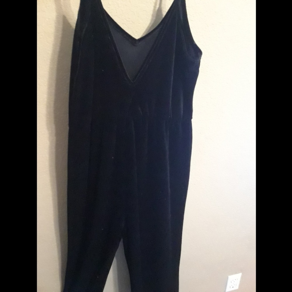 Romper - Picture 2 of 2